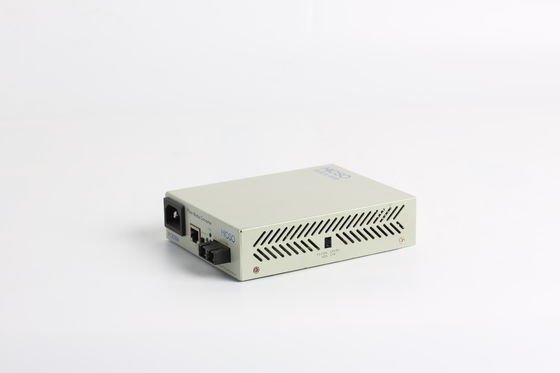 HiOSO 850nm Optical To Ethernet Converter , Optical Media Converter 2W