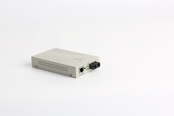 Optical To Electric CAT5 100m DC5V Fiber Media Converter Adaptive