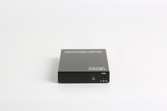 CCC Certified 1 FE 1 F Port 1550nm Fiber Media Converter With Management
